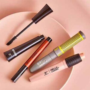 Free Mascaras From IT Cosmetics in Honor of National Lash Day