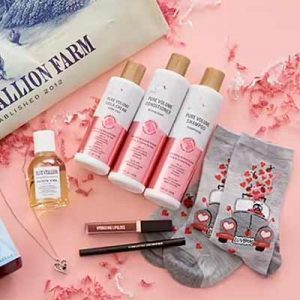 Free Beauty Gift Basket with Eyeliner, Lip Gloss, Body Oil, Cleanser, Pendant, and more